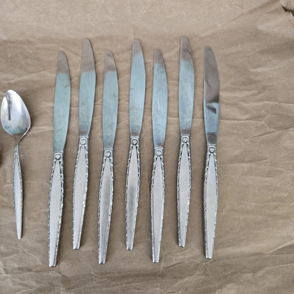 Oneida Community VENETIA Stainless Steel Burnished Finish‎ Flatware 15 Pieces